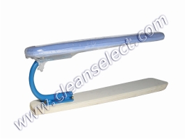 BRACCIOLO STIRAMANICHE IN LEGNO "DONNA"